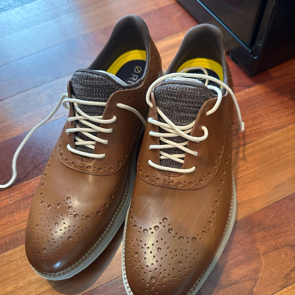 Cole Haan Brown Men's Oxfords with White Laces